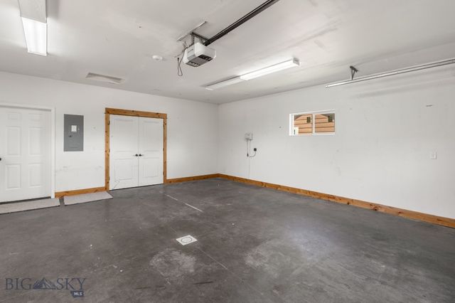 2464 Ferguson Avenue, Bozeman, MT 59718