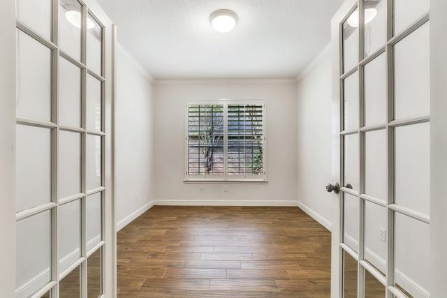 30 Vista Cove Circle, The Woodlands, TX 77381
