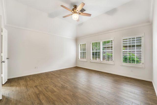 30 Vista Cove Circle, The Woodlands, TX 77381