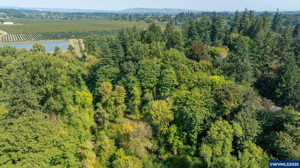 Image 11 of property listing at Lot 1700 SE Palmer Ln, Dayton, OR 97114