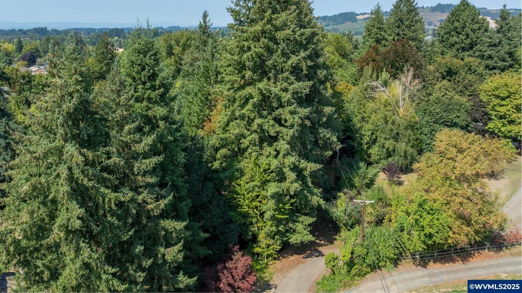 Image 6 of property listing at Lot 1700 SE Palmer Ln, Dayton, OR 97114