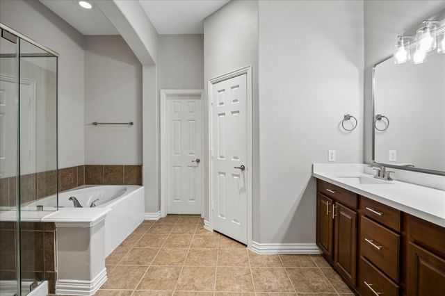 16003 Powder Springs Lane, Houston, TX 77070