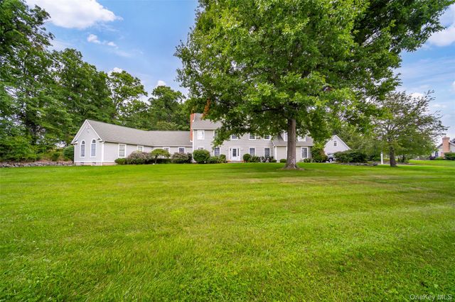 4 Fox Hollow Drive, Blooming Grove, NY 10914