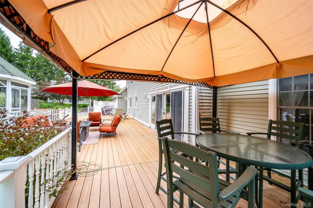 4 Fox Hollow Drive, Blooming Grove, NY 10914