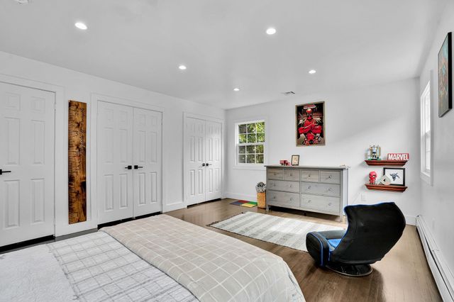 29 DEARBORN DR, Old Tappan, NJ 07675