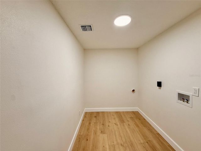 2334 VINCENT ROAD, Orlando, FL 32817