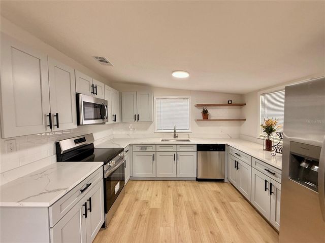 2334 VINCENT ROAD, Orlando, FL 32817