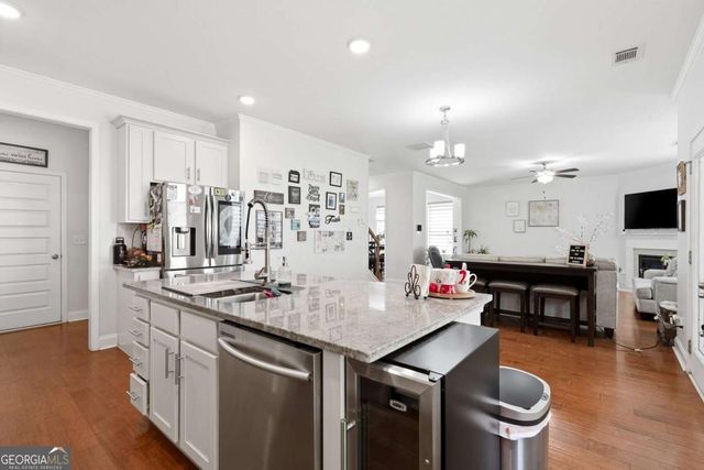 352 Hinton Farm Way, Dacula, GA 30019