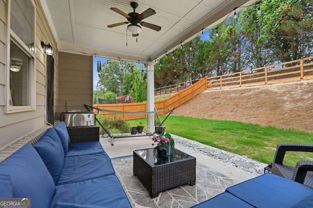 352 Hinton Farm Way, Dacula, GA 30019