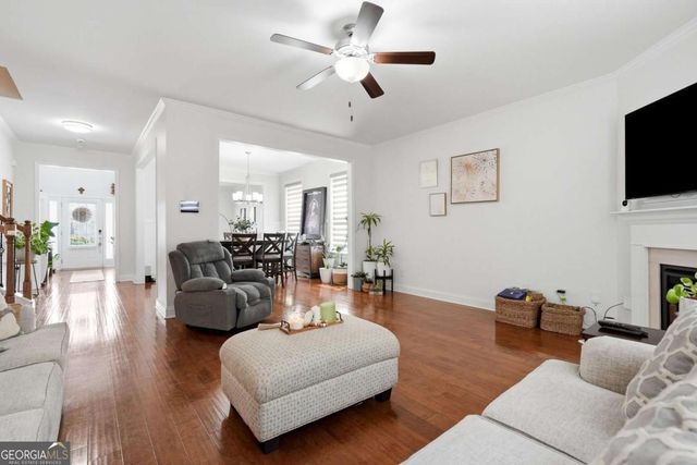 352 Hinton Farm Way, Dacula, GA 30019