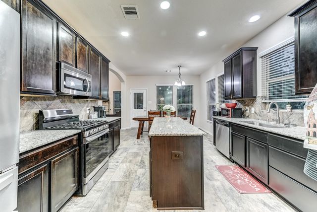 9110 Wapiti Trail, Conroe, TX 77303