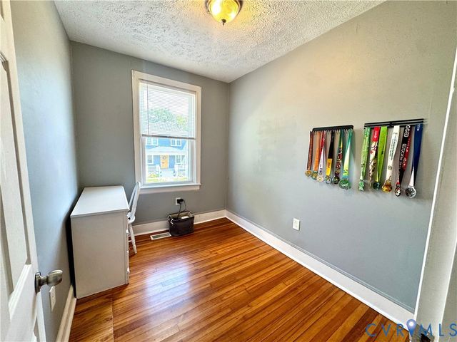 733 Arnold Ave, Richmond, VA 23222