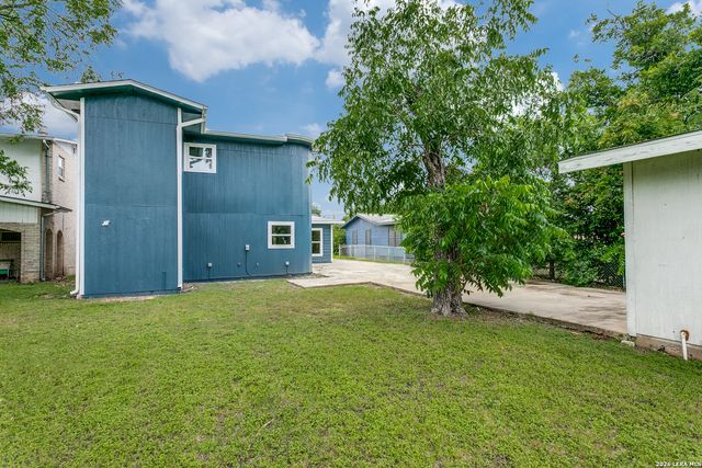 2207 Burnet, San Antonio, TX 78202