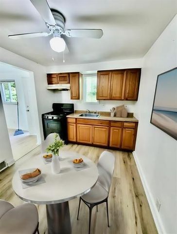 185 Howard St, Penn Hills, PA 15235