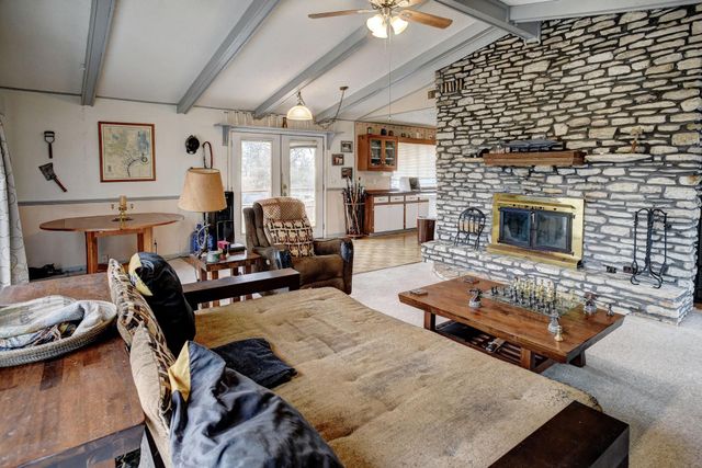 537 Leisure LN, Cedar Creek, TX 78612