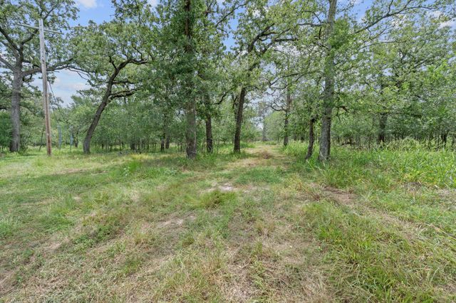 3597 Baker RD, Kingsbury, TX 78638