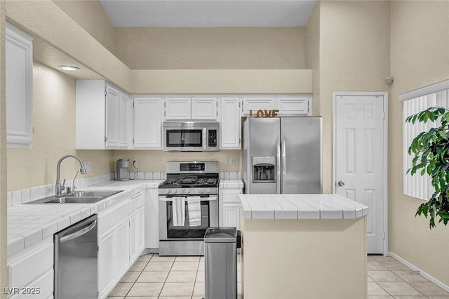 9309 Mountain Rise Avenue, Las Vegas, NV 89129