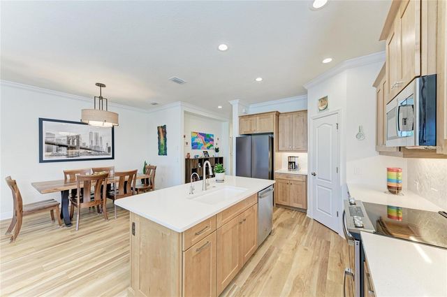 9920 CRYSTAL ISLE CIRCLE, Sarasota, FL 34241