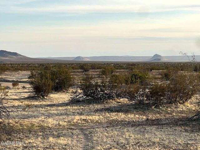 15884 Washburn Boulevard, California City, CA 93505