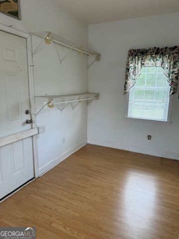 4039 Lenora Church Road, Snellville, GA 30039