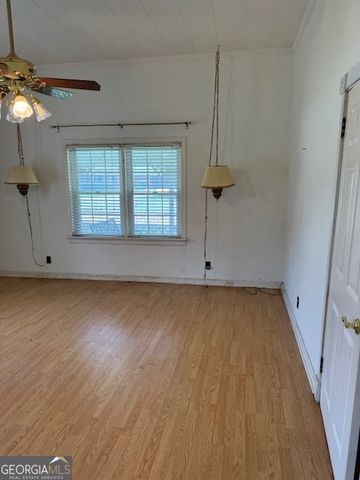 4039 Lenora Church Road, Snellville, GA 30039