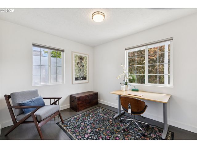 8912 Se STEPHENS St, Portland, OR 97216