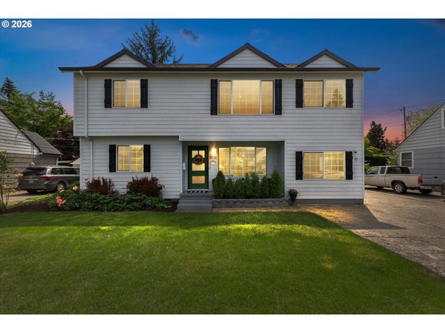8912 Se STEPHENS St, Portland, OR 97216