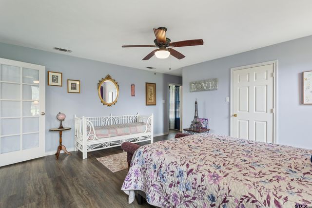 288 County Road 3133, Jacksonville, TX 75766