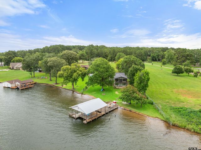288 County Road 3133, Jacksonville, TX 75766