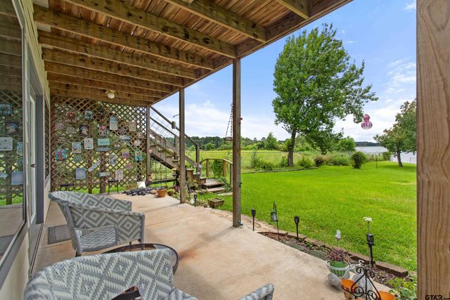 288 County Road 3133, Jacksonville, TX 75766