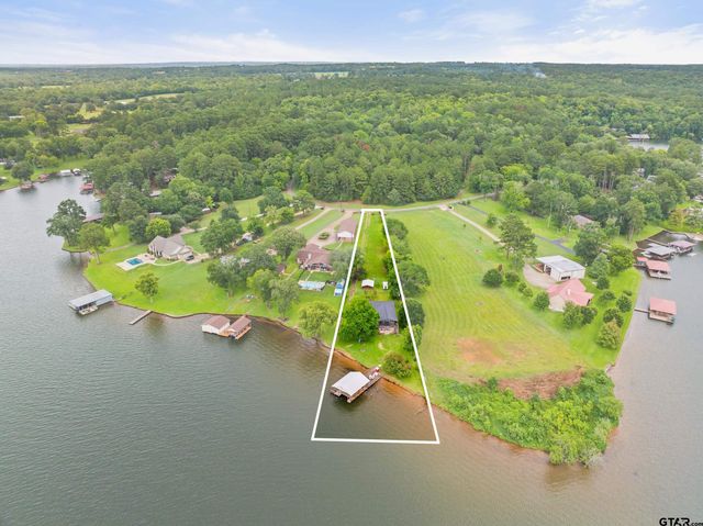 288 County Road 3133, Jacksonville, TX 75766