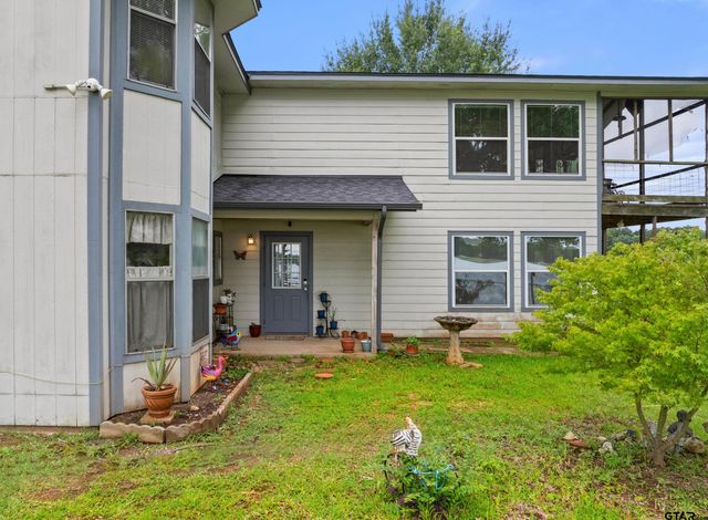 288 County Road 3133, Jacksonville, TX 75766