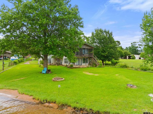 288 County Road 3133, Jacksonville, TX 75766