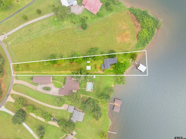 288 County Road 3133, Jacksonville, TX 75766
