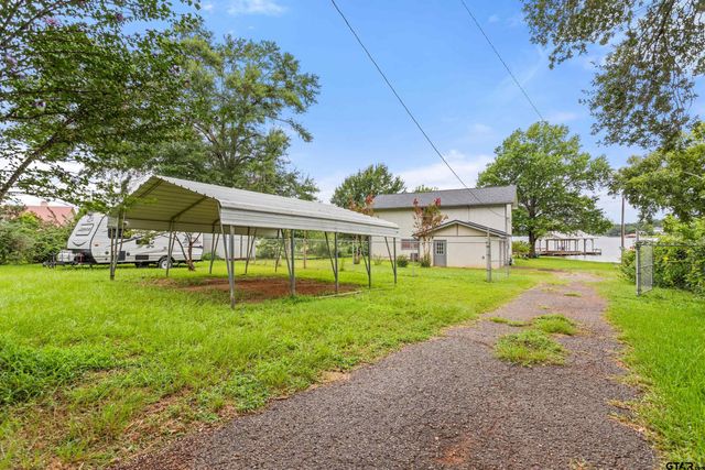 288 County Road 3133, Jacksonville, TX 75766