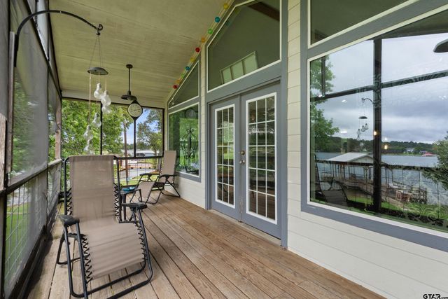 288 County Road 3133, Jacksonville, TX 75766