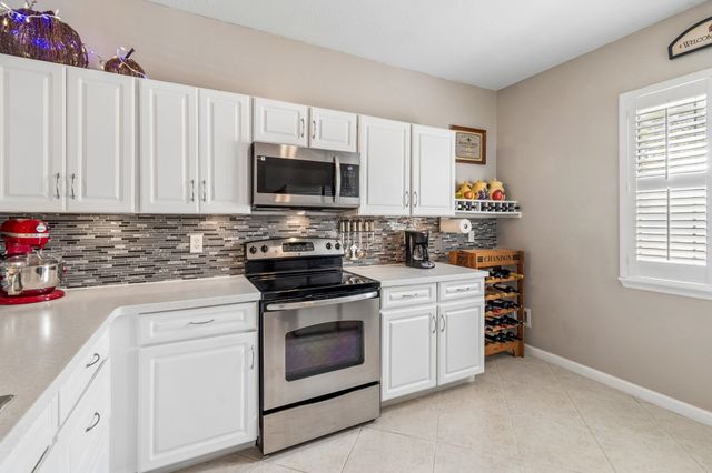 4415 Serena Cir, St Augustine, FL 32084