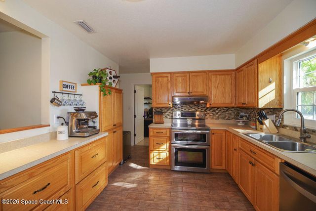 960 Kings Post Road, Rockledge, FL 32955