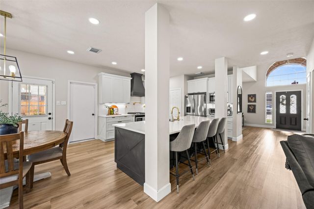 3514 Pine Chase Drive, Pearland, TX 77581