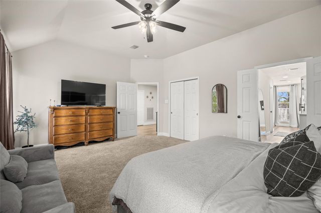 3514 Pine Chase Drive, Pearland, TX 77581