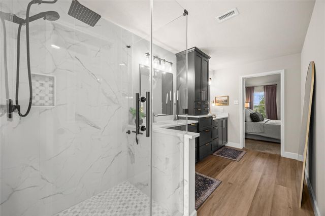 3514 Pine Chase Drive, Pearland, TX 77581