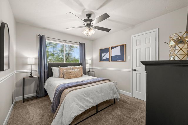 3514 Pine Chase Drive, Pearland, TX 77581