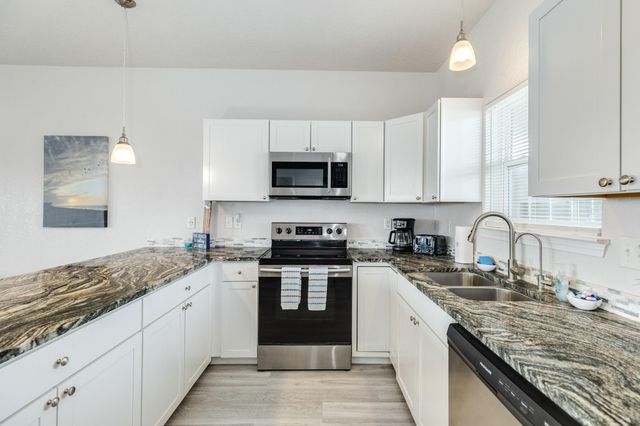 116 Howard Avenue G, Surfside Beach, TX 77541
