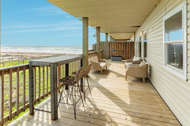 116 Howard Avenue G, Surfside Beach, TX 77541