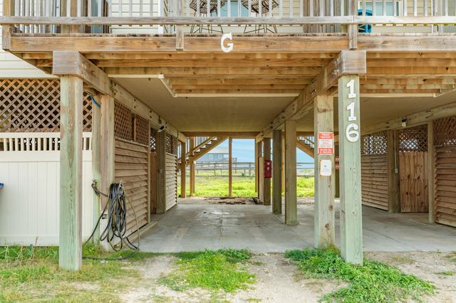 116 Howard Avenue G, Surfside Beach, TX 77541