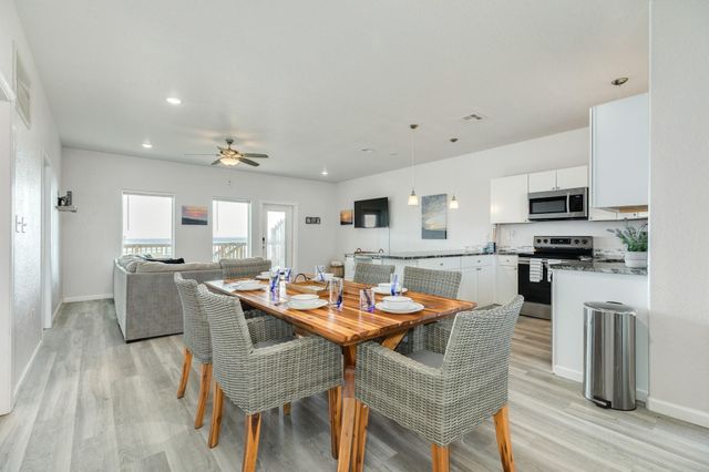 116 Howard Avenue G, Surfside Beach, TX 77541