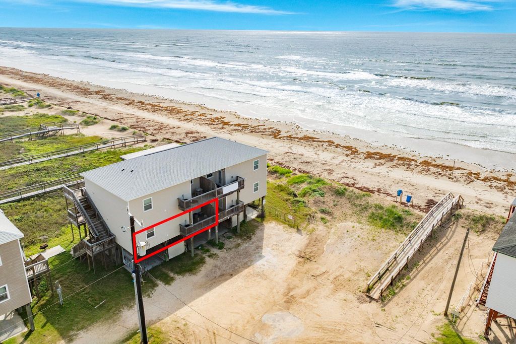 116 Howard Avenue G, Surfside Beach, TX 77541