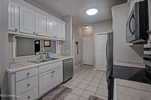 2017 Rolling Hill Drive, Brandon, MS 39042