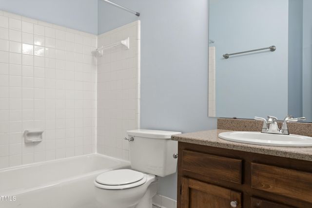 112 Lomond Lane, Cary, NC 27518