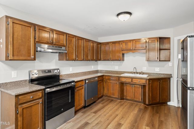 112 Lomond Lane, Cary, NC 27518